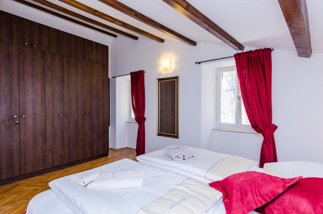Maru Prestige Apartment
